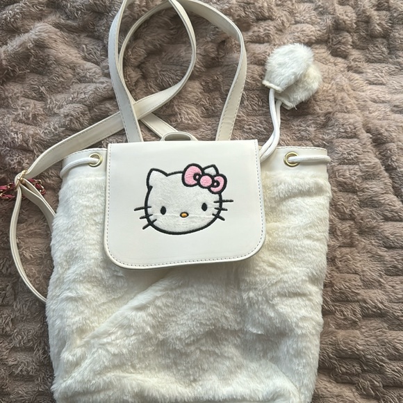 Hello Kitty Tote - Picture 1 of 1